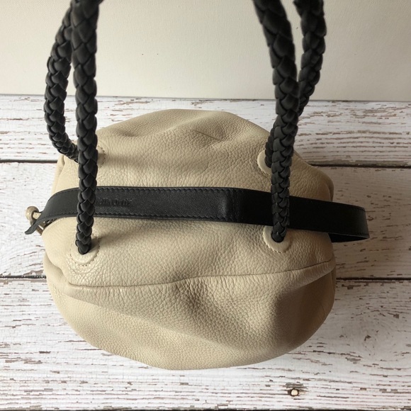 Authentic Daniella Ortiz Genuine Leather Bag. - Picture 4 of 8